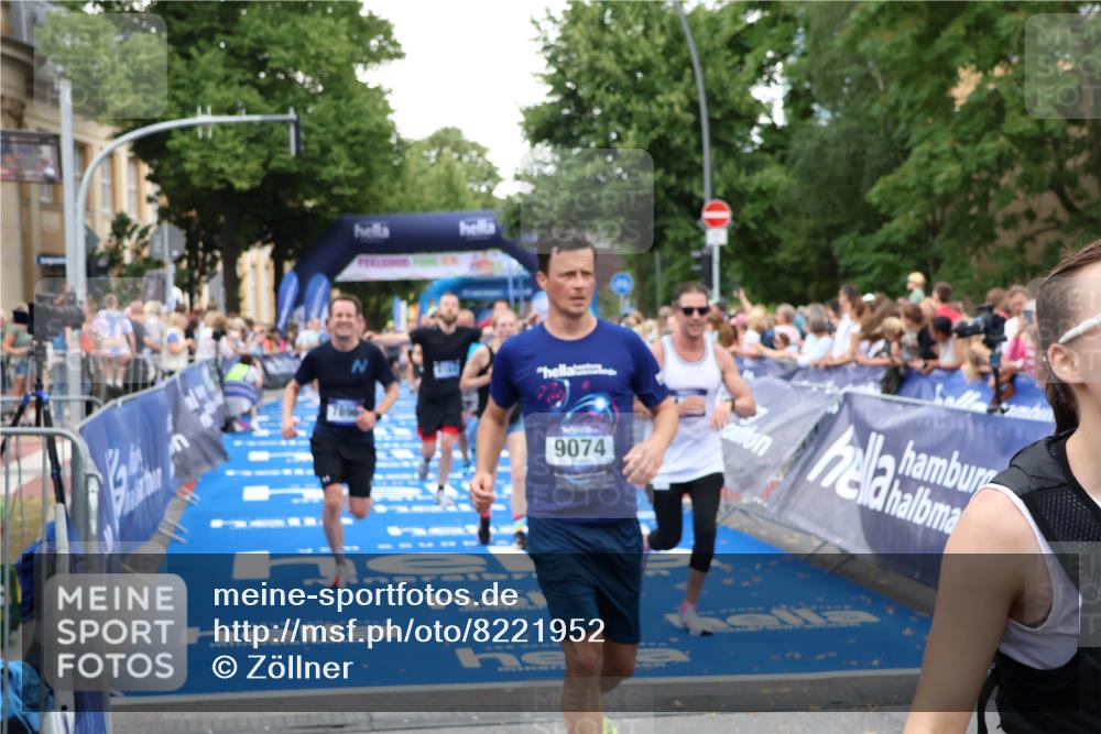29.06.2025 - hella hamburg halbmarathon Zöllner http://msf.ph/oto/8221952 29.06.2025 10:52:24 Ziel 4140, 4419, 4587, 6164, 7896, 9074, 13211, 13707, 15144, 15446, 17773, 17997 meine-sportfotos.de