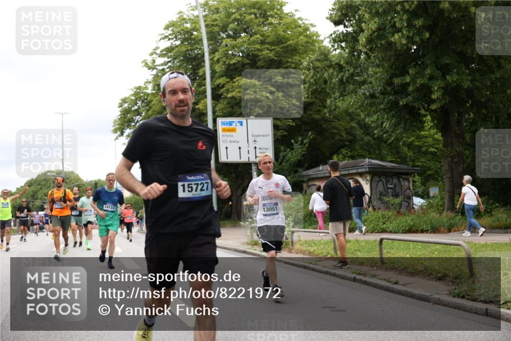 29.06.2025 - hella hamburg halbmarathon Yannick Fuchs http://msf.ph/oto/8221972 29.06.2025 10:46:08 20KM 2287, 2397, 2595, 4140, 4814, 4837, 5008, 5032, 5093, 5399, 5482, 6286, 6390, 6657, 7130, 7312, 7409, 7724, 7732, 8139, 8371, 8661, 8710, 8977, 9082, 9093, 9876, 10115, 11551, 12367, 12580, 13015, 13047, 13051, 13327, 13792, 14122, 14300, 14561, 15356, 15427, 15727, 15829, 15831, 16003, 16179, 16357, 16591, 17997, 18475, 18801, 18982 meine-sportfotos.de