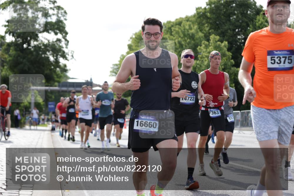 29.06.2025 - hella hamburg halbmarathon Jannik Wohlers http://msf.ph/oto/8222120 29.06.2025 09:51:05 Lombardsbrücke 1136, 1520, 1570, 1912, 1920, 1941, 2880, 2972, 3523, 3700, 4297, 4634, 4759, 4843, 4999, 5375, 5410, 7105, 7363, 7378, 7962, 8871, 9364, 9885, 10480, 11049, 11417, 11959, 13196, 13479, 14201, 14210, 14722, 14816, 15383, 15424, 15542, 15828, 15857, 15862, 16281, 16656, 16660, 17381, 17382, 17492, 17724, 17834, 18013, 18539, 18868, 18970 meine-sportfotos.de
