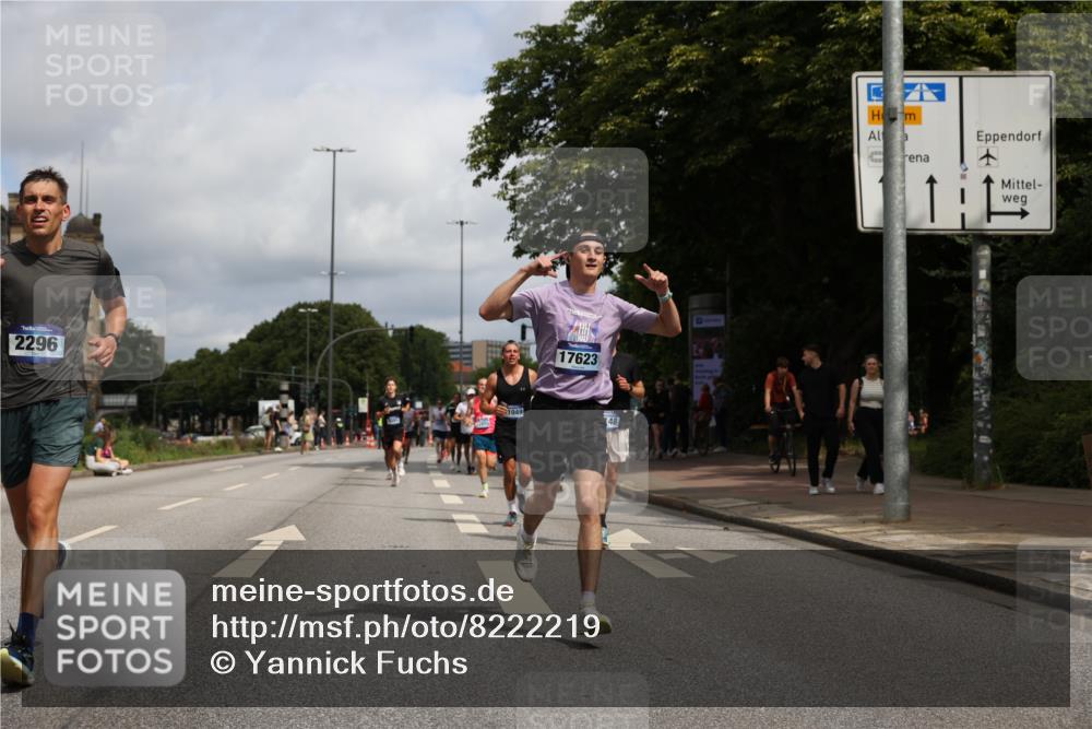29.06.2025 - hella hamburg halbmarathon Yannick Fuchs http://msf.ph/oto/8222219 29.06.2025 10:33:09 20KM 1710, 2262, 2296, 2719, 2745, 2849, 3014, 3431, 4148, 5091, 5248, 6095, 6684, 7110, 8091, 10218, 11049, 11281, 11282, 11379, 12137, 12915, 13755, 14688, 14905, 15372, 16075, 16280, 17154, 17623, 17722, 18761, 19004 meine-sportfotos.de