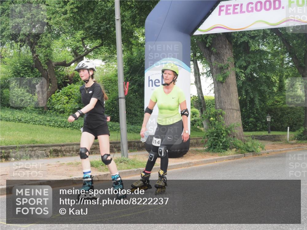 29.06.2025 - hella hamburg halbmarathon KatJ http://msf.ph/oto/8222237 29.06.2025 09:37:41 Zwischen KM18-KM19  meine-sportfotos.de