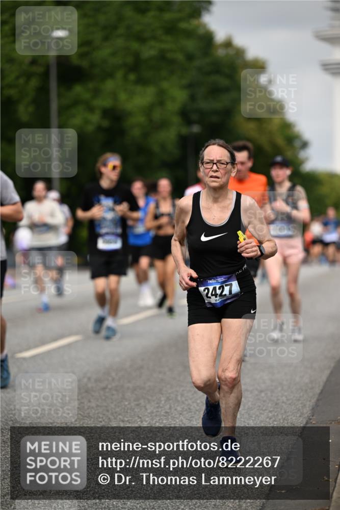 29.06.2025 - hella hamburg halbmarathon Dr. Thomas Lammeyer http://msf.ph/oto/8222267 29.06.2025 10:13:00 Kennedybrücke 1147, 1188, 1823, 2427, 2978, 3762, 4592, 4859, 5885, 6674, 7198, 9718, 9823, 9951, 9958, 10035, 10092, 10194, 10609, 10857 meine-sportfotos.de