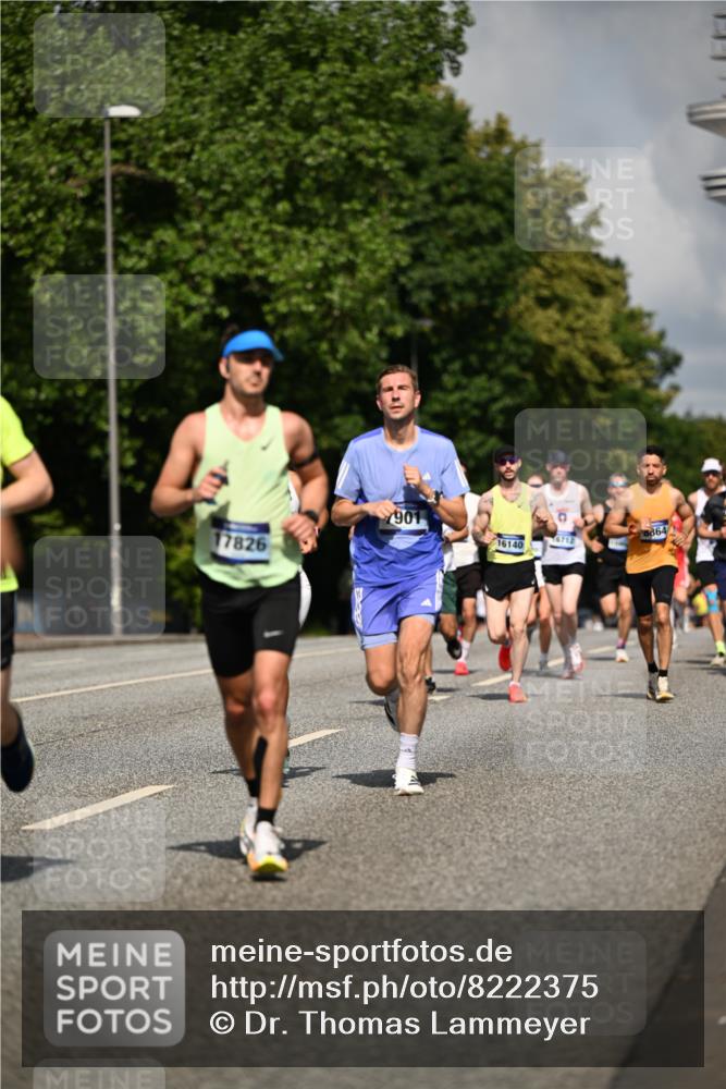 29.06.2025 - hella hamburg halbmarathon Dr. Thomas Lammeyer http://msf.ph/oto/8222375 29.06.2025 09:49:48 Kennedybrücke 1344, 1889, 3809, 3843, 3955, 4477, 4944, 5042, 7534, 7628, 7901, 8784, 8956, 10298, 10865, 10927, 10929, 11230, 11304 meine-sportfotos.de
