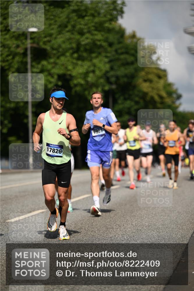 29.06.2025 - hella hamburg halbmarathon Dr. Thomas Lammeyer http://msf.ph/oto/8222409 29.06.2025 09:49:48 Kennedybrücke 1344, 1889, 3809, 3843, 3955, 4477, 4944, 5042, 7534, 7628, 7901, 8784, 8956, 10298, 10865, 10927, 10929, 11230, 11304 meine-sportfotos.de