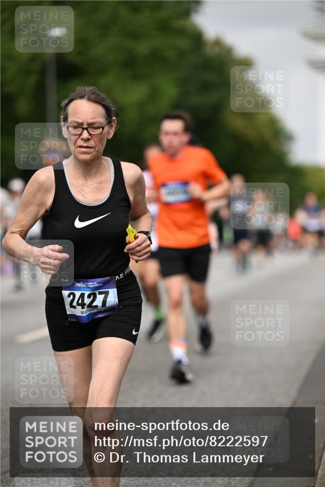 29.06.2025 - hella hamburg halbmarathon Dr. Thomas Lammeyer http://msf.ph/oto/8222597 29.06.2025 10:13:01 Kennedybrücke 1147, 1823, 2427, 2978, 3762, 4592, 4859, 5885, 6674, 7198, 9718, 9823, 9951, 9958, 10035, 10092, 10194, 10609, 10857 meine-sportfotos.de