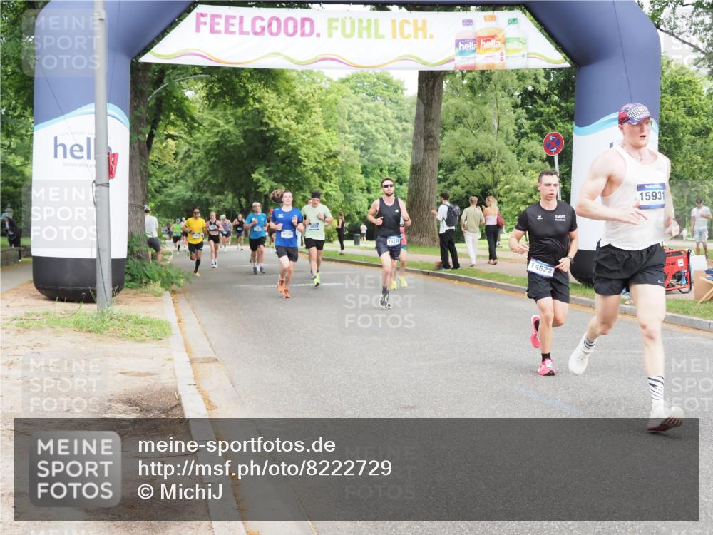 29.06.2025 - hella hamburg halbmarathon MichiJ http://msf.ph/oto/8222729 29.06.2025 10:24:39 Zwischen KM18-KM19 6704, 10477, 11120, 13798, 14622, 15348, 15931 meine-sportfotos.de