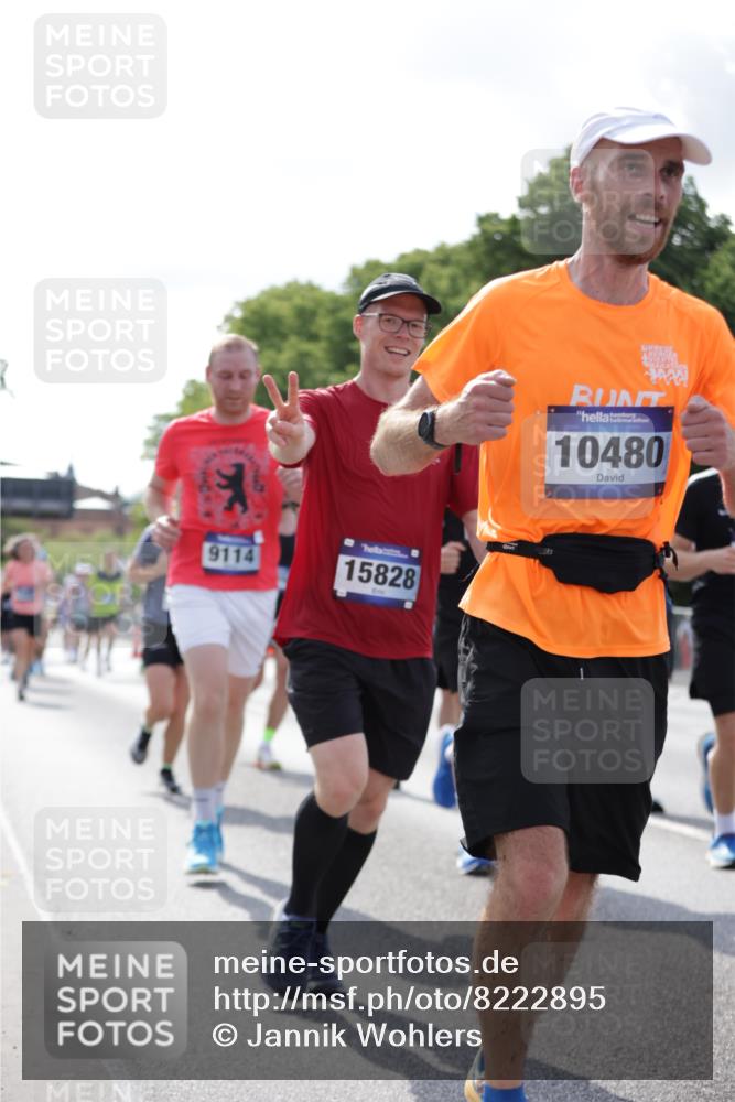 29.06.2025 - hella hamburg halbmarathon Jannik Wohlers http://msf.ph/oto/8222895 29.06.2025 09:51:12 Lombardsbrücke 1520, 1570, 1903, 1920, 2880, 2972, 3523, 4297, 4634, 4759, 4843, 4865, 4991, 4999, 5375, 5410, 6490, 7105, 7363, 8871, 9114, 9364, 10375, 10480, 10669, 10934, 11049, 11417, 11959, 12711, 12712, 13196, 13479, 14722, 14861, 15383, 15542, 15828, 15857, 15932, 16281, 16660, 17381, 17382, 17724, 18013, 18539, 18764, 18868, 18970 meine-sportfotos.de