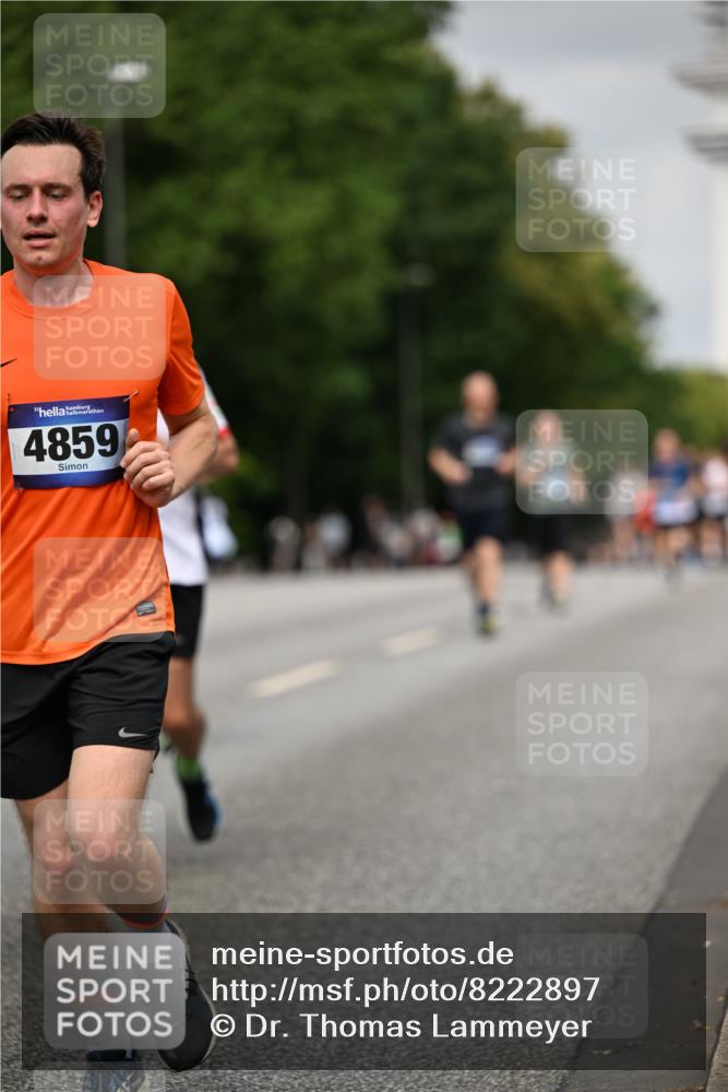 29.06.2025 - hella hamburg halbmarathon Dr. Thomas Lammeyer http://msf.ph/oto/8222897 29.06.2025 10:13:03 Kennedybrücke 1147, 1823, 2427, 2978, 3762, 4592, 4859, 5885, 6674, 7198, 9297, 9718, 9823, 9951, 9958, 10035, 10092, 10194, 10609, 10857 meine-sportfotos.de