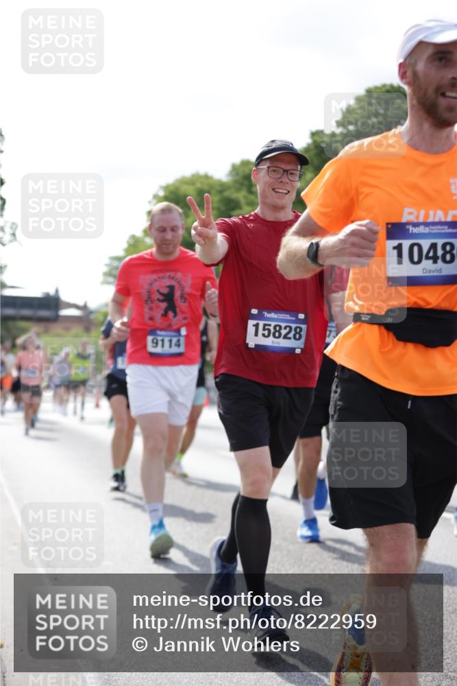 29.06.2025 - hella hamburg halbmarathon Jannik Wohlers http://msf.ph/oto/8222959 29.06.2025 09:51:12 Lombardsbrücke 1520, 1570, 1903, 1920, 2880, 2972, 3523, 4297, 4634, 4759, 4843, 4865, 4991, 4999, 5375, 5410, 6490, 7105, 7363, 8871, 9114, 9364, 10375, 10480, 10669, 10934, 11049, 11417, 11959, 12711, 12712, 13196, 13479, 14722, 14861, 15383, 15542, 15828, 15857, 15932, 16281, 16660, 17381, 17382, 17724, 18013, 18539, 18764, 18868, 18970 meine-sportfotos.de