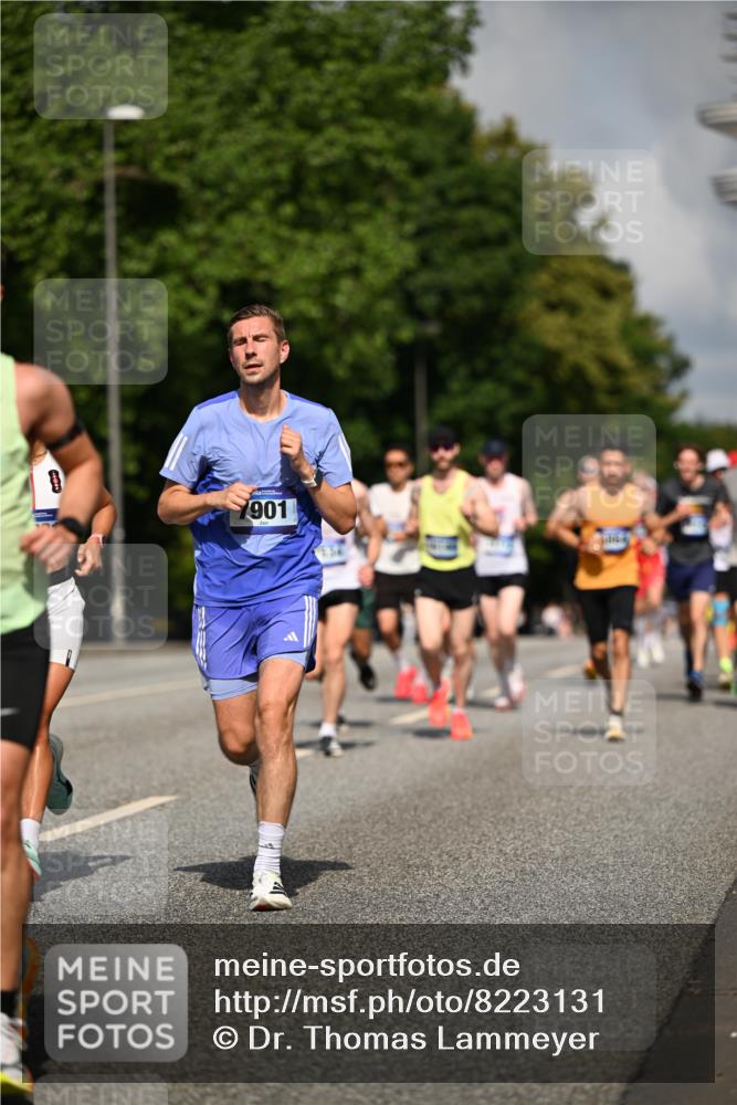 29.06.2025 - hella hamburg halbmarathon Dr. Thomas Lammeyer http://msf.ph/oto/8223131 29.06.2025 09:49:50 Kennedybrücke 1344, 1889, 2243, 3809, 3843, 3955, 4477, 4944, 5042, 5048, 7534, 7628, 7901, 8956, 10298, 10865, 10927, 10929, 11230, 11304 meine-sportfotos.de