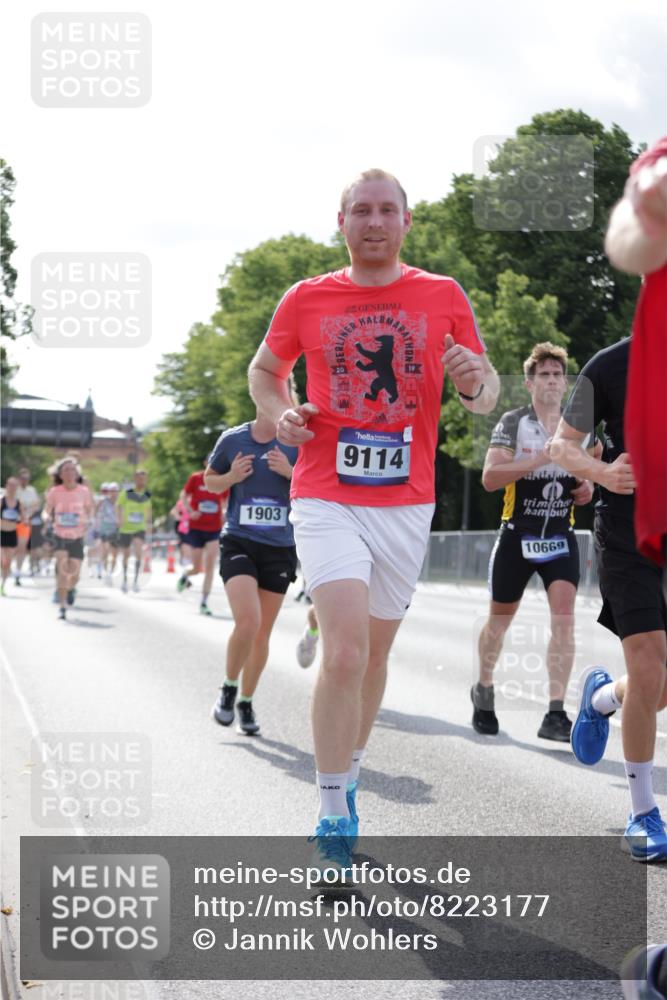 29.06.2025 - hella hamburg halbmarathon Jannik Wohlers http://msf.ph/oto/8223177 29.06.2025 09:51:12 Lombardsbrücke 1520, 1570, 1903, 1920, 2880, 2972, 3523, 4297, 4634, 4759, 4843, 4865, 4991, 4999, 5375, 5410, 6490, 7105, 7363, 8871, 9114, 9364, 10375, 10480, 10669, 10934, 11049, 11417, 11959, 12711, 12712, 13196, 13479, 14722, 14861, 15383, 15542, 15828, 15857, 15932, 16281, 16660, 17381, 17382, 17724, 18013, 18539, 18764, 18868, 18970 meine-sportfotos.de