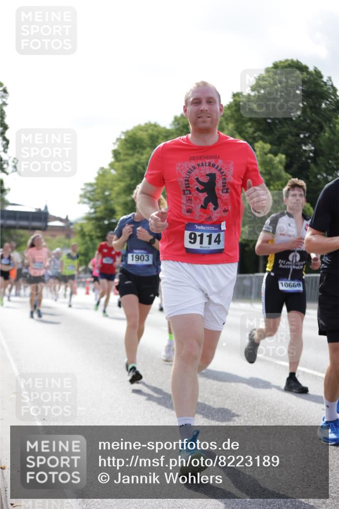 29.06.2025 - hella hamburg halbmarathon Jannik Wohlers http://msf.ph/oto/8223189 29.06.2025 09:51:13 Lombardsbrücke 1520, 1570, 1903, 1920, 2653, 2880, 2972, 3523, 4297, 4634, 4759, 4843, 4865, 4991, 4999, 5375, 5410, 6490, 7092, 7105, 7363, 8346, 8871, 9114, 9364, 10375, 10480, 10669, 10934, 11417, 11959, 12711, 12712, 13196, 13479, 14722, 14861, 15383, 15542, 15828, 15857, 15932, 16281, 16660, 17381, 17382, 17724, 18013, 18539, 18764, 18868, 18970 meine-sportfotos.de