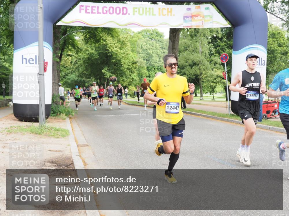 29.06.2025 - hella hamburg halbmarathon MichiJ http://msf.ph/oto/8223271 29.06.2025 10:24:45 Zwischen KM18-KM19 3809, 10384, 10877, 12044, 12447, 12462, 14622, 15415, 15931, 17691, 18237, 18841 meine-sportfotos.de