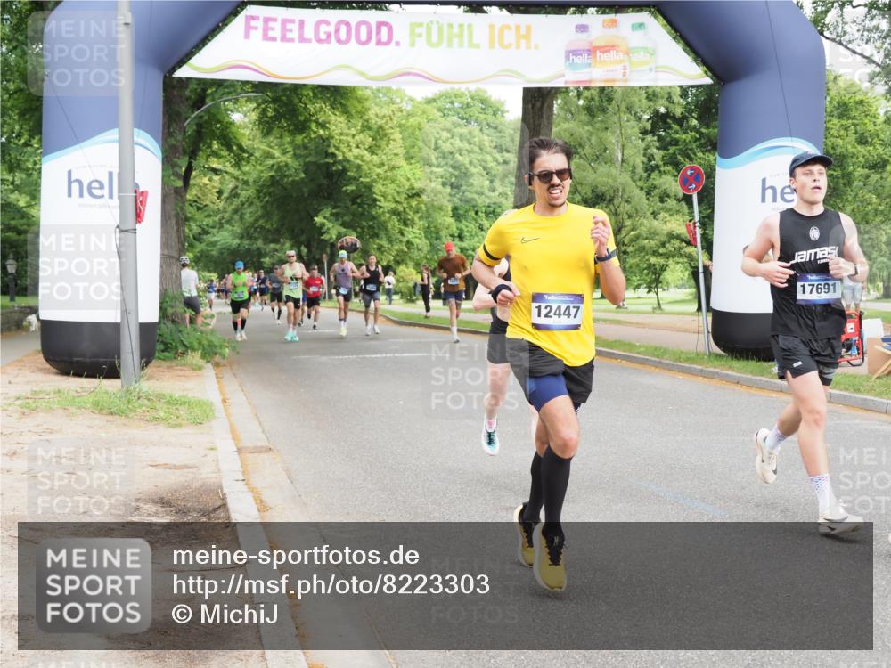 29.06.2025 - hella hamburg halbmarathon MichiJ http://msf.ph/oto/8223303 29.06.2025 10:24:45 Zwischen KM18-KM19 3809, 10384, 10877, 12044, 12447, 12462, 14622, 15415, 15931, 17691, 18237, 18841 meine-sportfotos.de