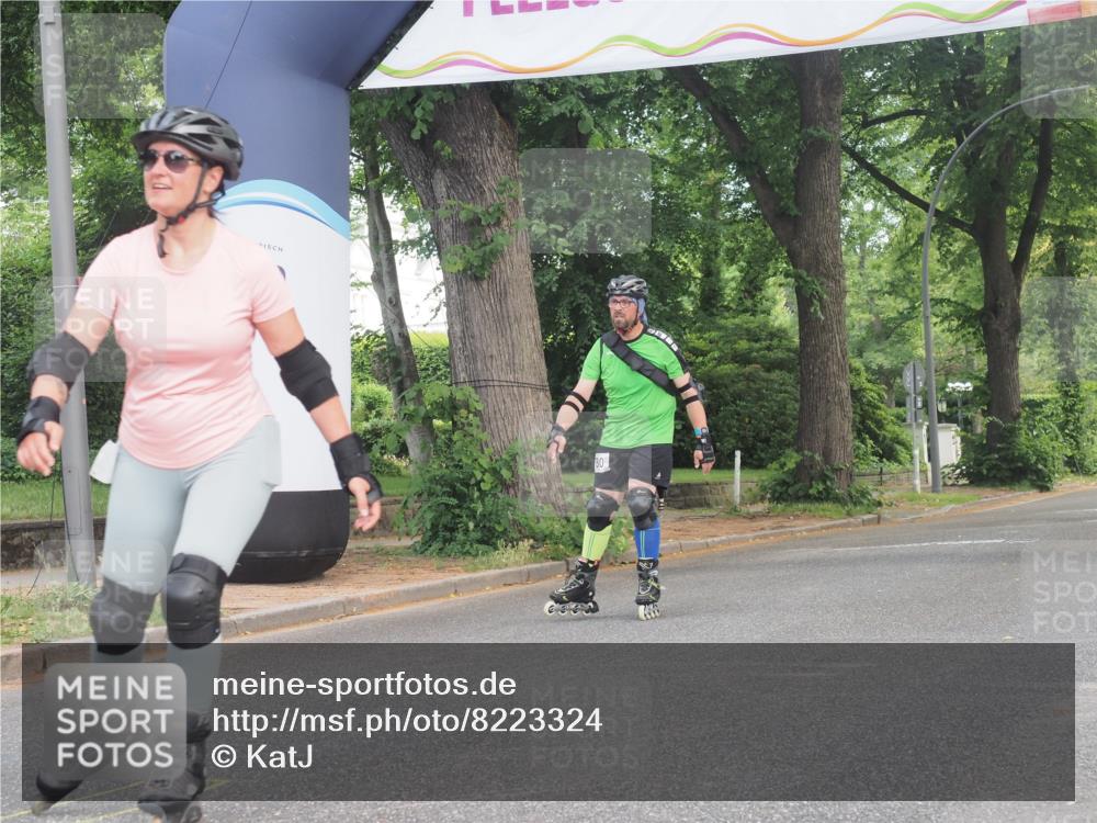 29.06.2025 - hella hamburg halbmarathon KatJ http://msf.ph/oto/8223324 29.06.2025 09:37:59 Zwischen KM18-KM19  meine-sportfotos.de