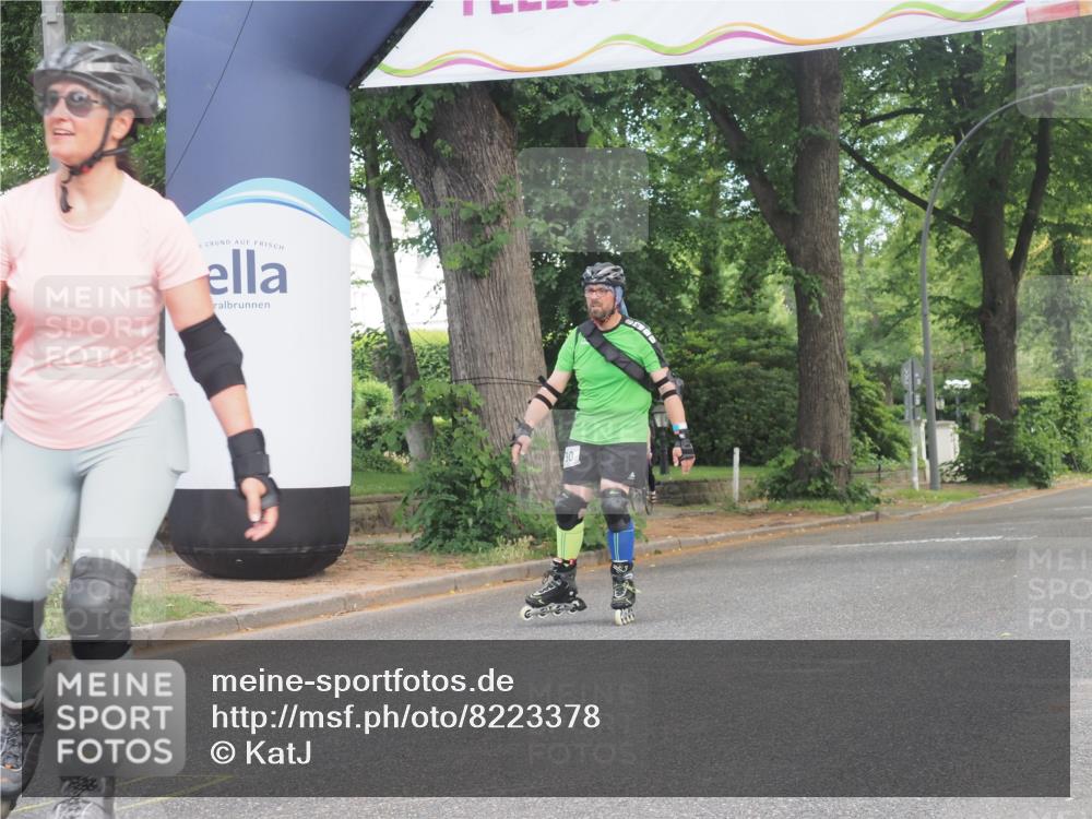 29.06.2025 - hella hamburg halbmarathon KatJ http://msf.ph/oto/8223378 29.06.2025 09:37:59 Zwischen KM18-KM19  meine-sportfotos.de