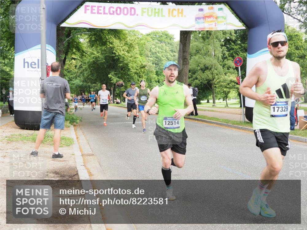 29.06.2025 - hella hamburg halbmarathon MichiJ http://msf.ph/oto/8223581 29.06.2025 10:24:51 Zwischen KM18-KM19 3843, 10877, 12462, 12514, 15701, 15959, 18259, 18841 meine-sportfotos.de