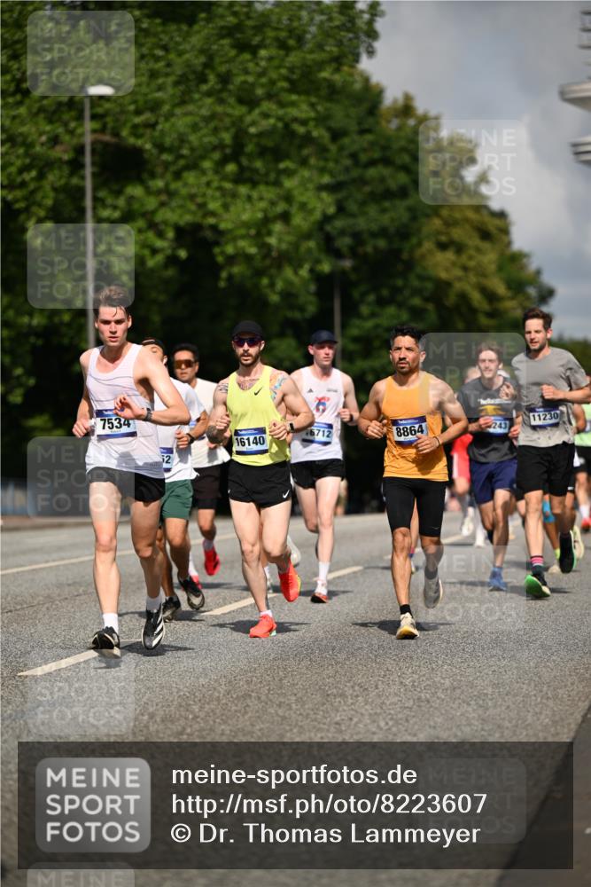29.06.2025 - hella hamburg halbmarathon Dr. Thomas Lammeyer http://msf.ph/oto/8223607 29.06.2025 09:49:51 Kennedybrücke 1344, 1889, 2243, 3809, 3843, 3955, 4477, 4944, 5042, 5048, 7534, 7628, 7901, 8312, 8956, 10298, 10865, 10927, 10929, 11230, 11304 meine-sportfotos.de