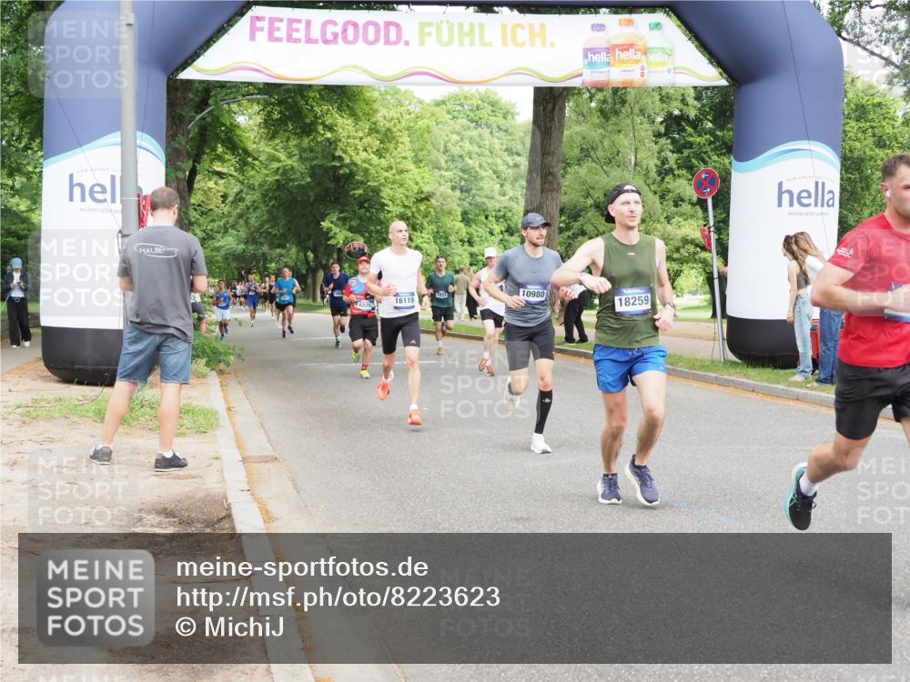 29.06.2025 - hella hamburg halbmarathon MichiJ http://msf.ph/oto/8223623 29.06.2025 10:24:53 Zwischen KM18-KM19 3843, 12514, 14875, 15701, 15959, 16119, 18259 meine-sportfotos.de