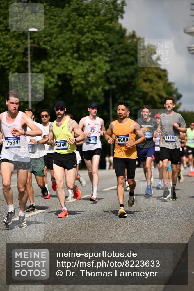 29.06.2025 - hella hamburg halbmarathon Dr. Thomas Lammeyer http://msf.ph/oto/8223633 29.06.2025 09:49:52 Kennedybrücke 1344, 1889, 2243, 3809, 3955, 4477, 4944, 5042, 5048, 7534, 7628, 7901, 8312, 8956, 10298, 10865, 10927, 10929, 11230, 11304 meine-sportfotos.de