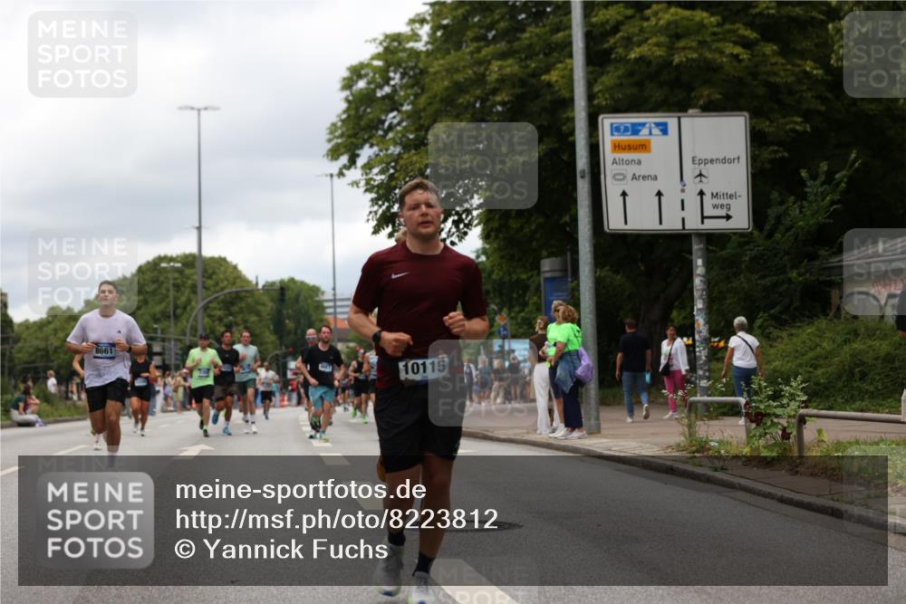 29.06.2025 - hella hamburg halbmarathon Yannick Fuchs http://msf.ph/oto/8223812 29.06.2025 10:46:17 20KM 2287, 2595, 4140, 4557, 4558, 4837, 5032, 5093, 5116, 5378, 5399, 5482, 6164, 6390, 6561, 6562, 7130, 7312, 7409, 7724, 7732, 7896, 8139, 8661, 8720, 8977, 9082, 9093, 9145, 9876, 10115, 11459, 12367, 13047, 13051, 13327, 14122, 14300, 14561, 15001, 15144, 15275, 15427, 15446, 15506, 15690, 15829, 16003, 16357, 18801 meine-sportfotos.de