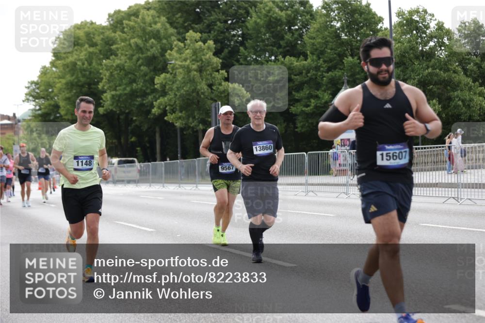 29.06.2025 - hella hamburg halbmarathon Jannik Wohlers http://msf.ph/oto/8223833 29.06.2025 10:27:30 Lombardsbrücke 1148, 2080, 3389, 5177, 5847, 6632, 7497, 9567, 9688, 11692, 11739, 12780, 12823, 12842, 13043, 13678, 13860, 15607, 15608, 16569, 16804, 16838, 18301, 18626 meine-sportfotos.de