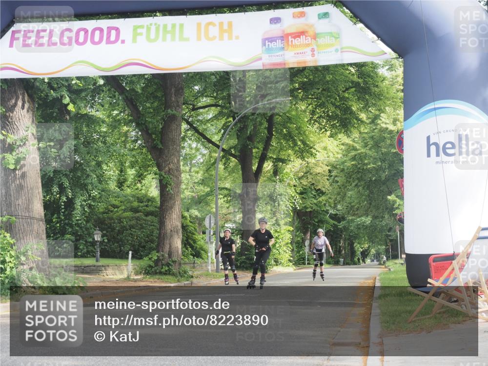 29.06.2025 - hella hamburg halbmarathon KatJ http://msf.ph/oto/8223890 29.06.2025 09:38:54 Zwischen KM18-KM19  meine-sportfotos.de