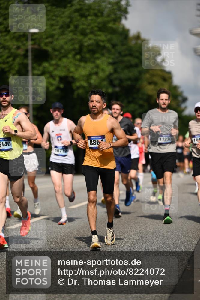 29.06.2025 - hella hamburg halbmarathon Dr. Thomas Lammeyer http://msf.ph/oto/8224072 29.06.2025 09:49:53 Kennedybrücke 1344, 1889, 2243, 3809, 3955, 4477, 4944, 5048, 5660, 7534, 7628, 7901, 8312, 8956, 10298, 10865, 10927, 10929, 11230, 11304 meine-sportfotos.de