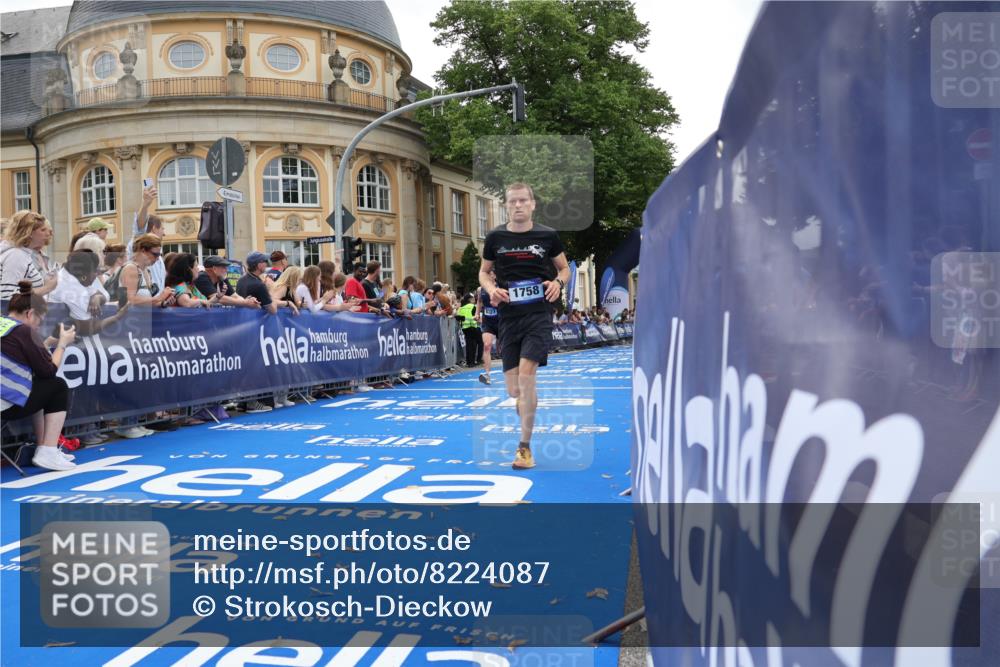 29.06.2025 - hella hamburg halbmarathon Strokosch-Dieckow http://msf.ph/oto/8224087 29.06.2025 10:30:11 Ziel 1758, 8323, 10173, 12308, 12691, 15507 meine-sportfotos.de