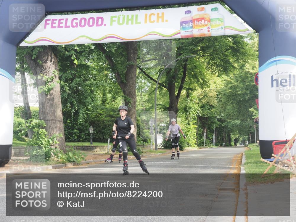 29.06.2025 - hella hamburg halbmarathon KatJ http://msf.ph/oto/8224200 29.06.2025 09:38:57 Zwischen KM18-KM19  meine-sportfotos.de