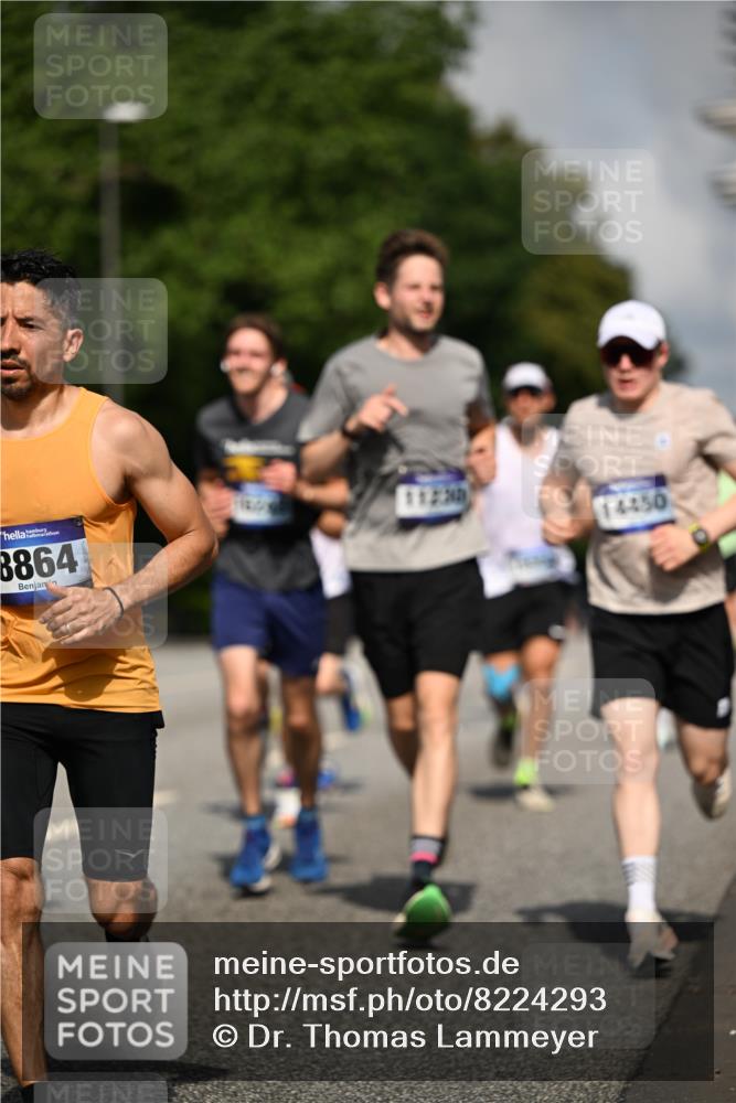 29.06.2025 - hella hamburg halbmarathon Dr. Thomas Lammeyer http://msf.ph/oto/8224293 29.06.2025 09:49:54 Kennedybrücke 1344, 1889, 2243, 3955, 4477, 4944, 5048, 5152, 5660, 7534, 7628, 7901, 8312, 10298, 10865, 10927, 11230, 11304 meine-sportfotos.de