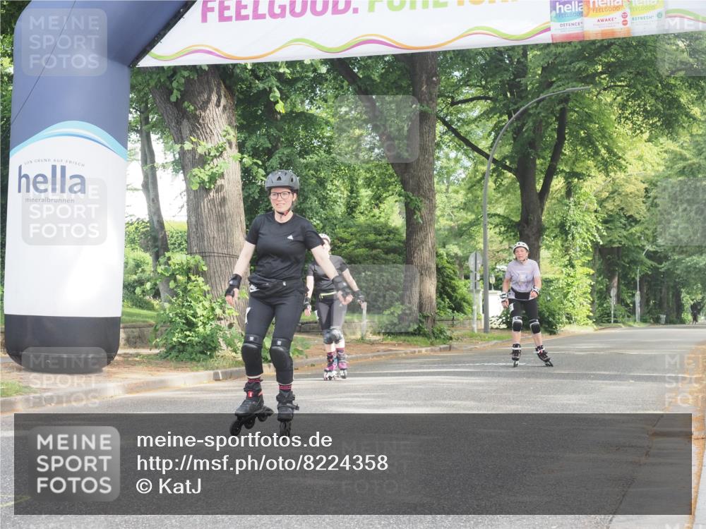 29.06.2025 - hella hamburg halbmarathon KatJ http://msf.ph/oto/8224358 29.06.2025 09:38:58 Zwischen KM18-KM19  meine-sportfotos.de