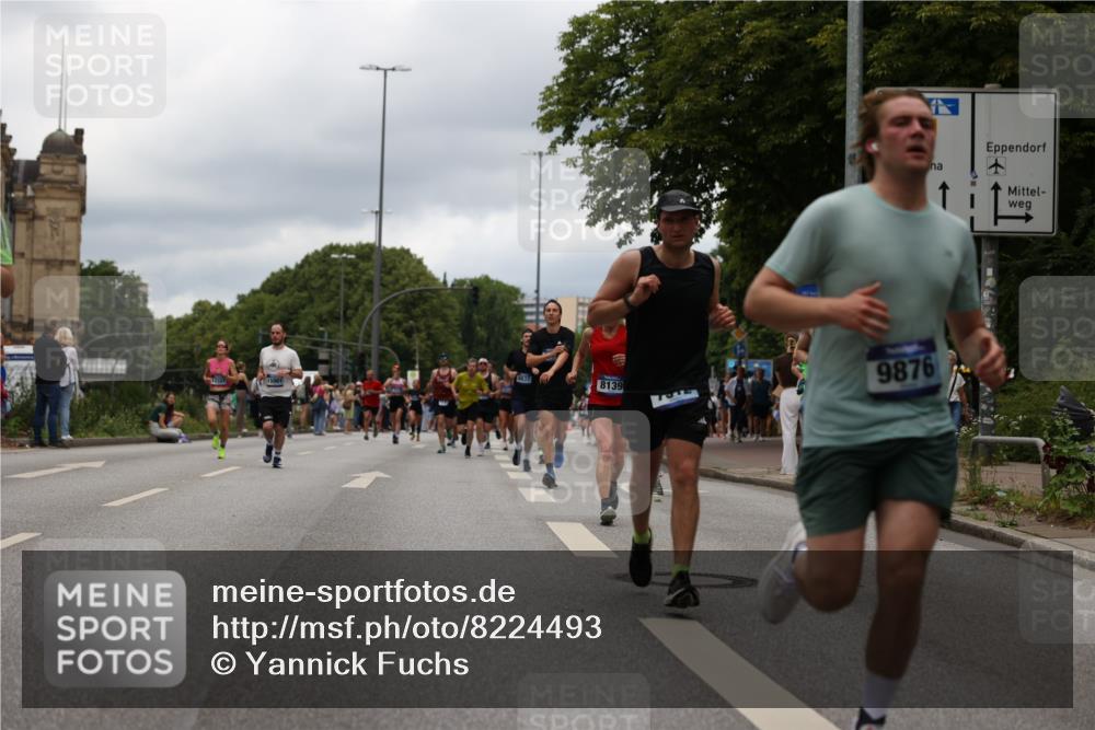 29.06.2025 - hella hamburg halbmarathon Yannick Fuchs http://msf.ph/oto/8224493 29.06.2025 10:46:25 20KM 2444, 2814, 3715, 4121, 4557, 4558, 4837, 5032, 5093, 5116, 5378, 5399, 5482, 6164, 6390, 6561, 6562, 7130, 7312, 7475, 7732, 7896, 8139, 8172, 8316, 8661, 8720, 8977, 9093, 9145, 9876, 10115, 11459, 12135, 12519, 13301, 13327, 14300, 14791, 15001, 15144, 15275, 15427, 15446, 15506, 15690, 16320, 16357, 17773, 18801 meine-sportfotos.de