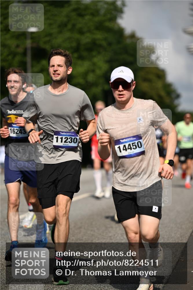 29.06.2025 - hella hamburg halbmarathon Dr. Thomas Lammeyer http://msf.ph/oto/8224511 29.06.2025 09:49:55 Kennedybrücke 1344, 1577, 1889, 2243, 4477, 4944, 5048, 5152, 5660, 7534, 7628, 7901, 8312, 8323, 10298, 10865, 10927, 11230, 11304 meine-sportfotos.de