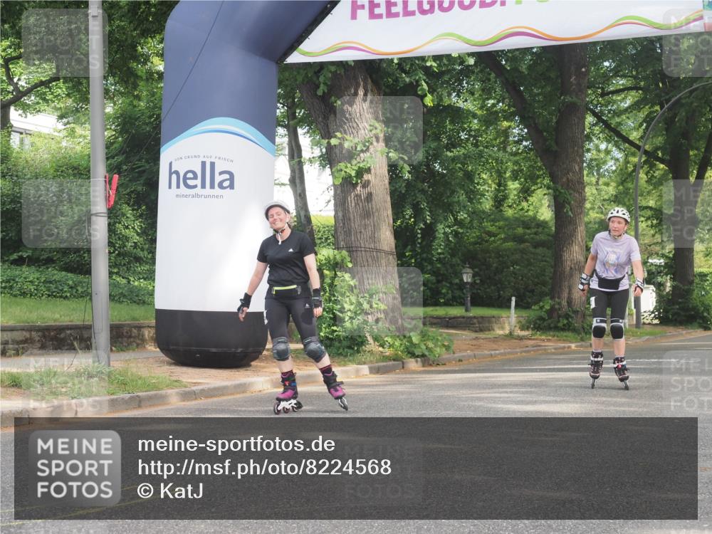29.06.2025 - hella hamburg halbmarathon KatJ http://msf.ph/oto/8224568 29.06.2025 09:38:59 Zwischen KM18-KM19  meine-sportfotos.de