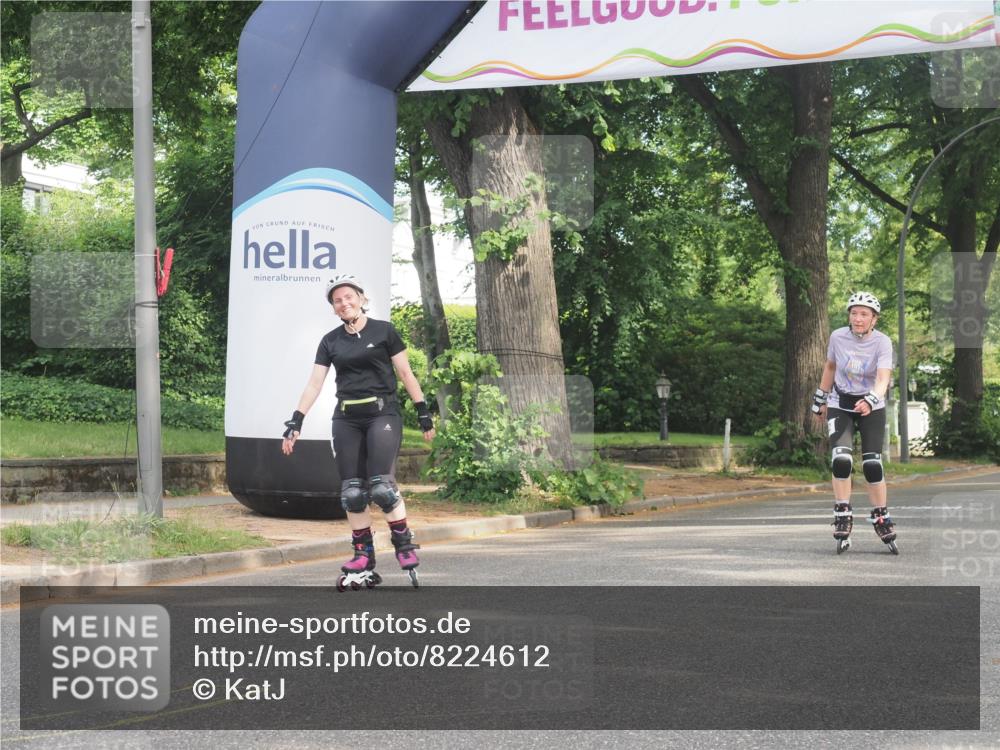 29.06.2025 - hella hamburg halbmarathon KatJ http://msf.ph/oto/8224612 29.06.2025 09:38:59 Zwischen KM18-KM19  meine-sportfotos.de