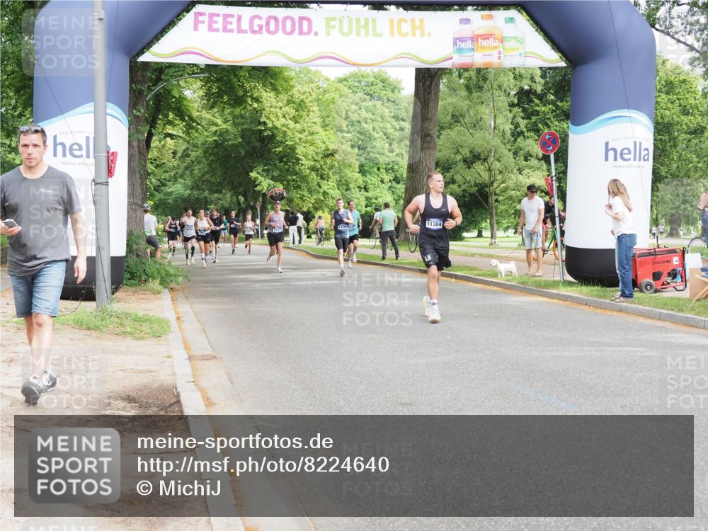29.06.2025 - hella hamburg halbmarathon MichiJ http://msf.ph/oto/8224640 29.06.2025 10:25:09 Zwischen KM18-KM19 2774, 6990, 11620, 15161, 17612 meine-sportfotos.de