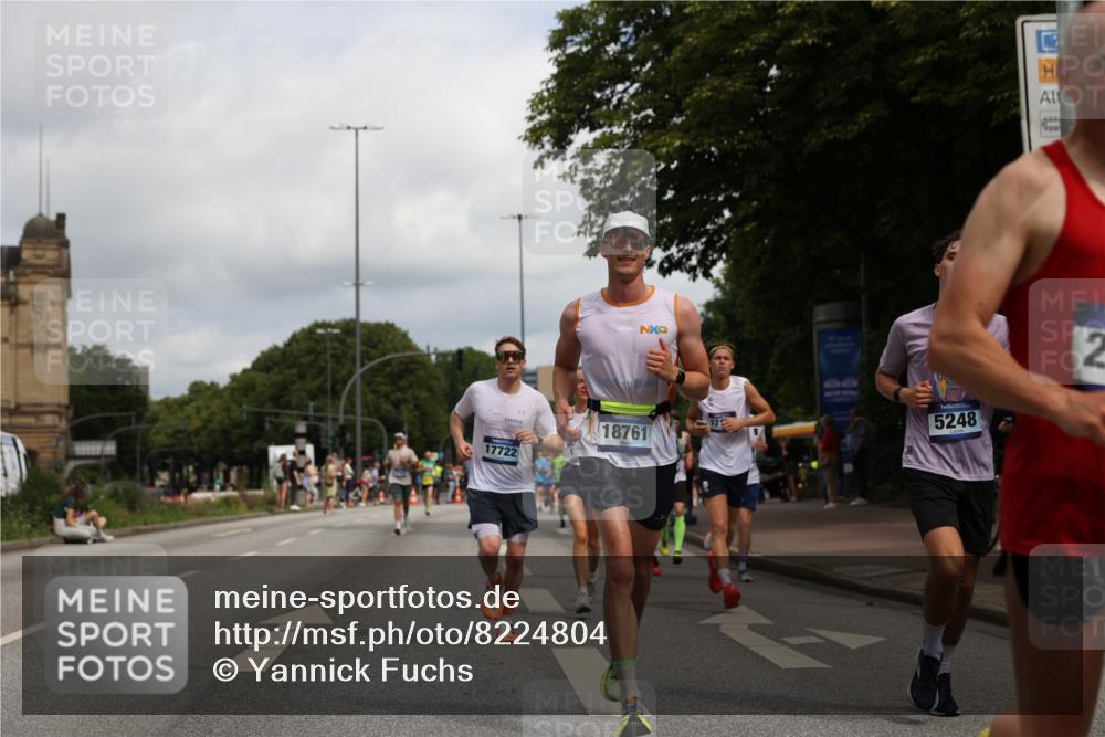 29.06.2025 - hella hamburg halbmarathon Yannick Fuchs http://msf.ph/oto/8224804 29.06.2025 10:33:18 20KM 1164, 2262, 2296, 2719, 2849, 2980, 3014, 3136, 3431, 4148, 5091, 5248, 6095, 6682, 6684, 7110, 8091, 9403, 10218, 11049, 11055, 11281, 11282, 11379, 11447, 12137, 12915, 13755, 13800, 14905, 15372, 16280, 17154, 17646, 17722, 18188, 18761, 19004, 19151 meine-sportfotos.de