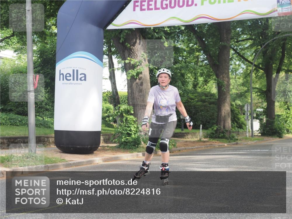 29.06.2025 - hella hamburg halbmarathon KatJ http://msf.ph/oto/8224816 29.06.2025 09:39:00 Zwischen KM18-KM19  meine-sportfotos.de