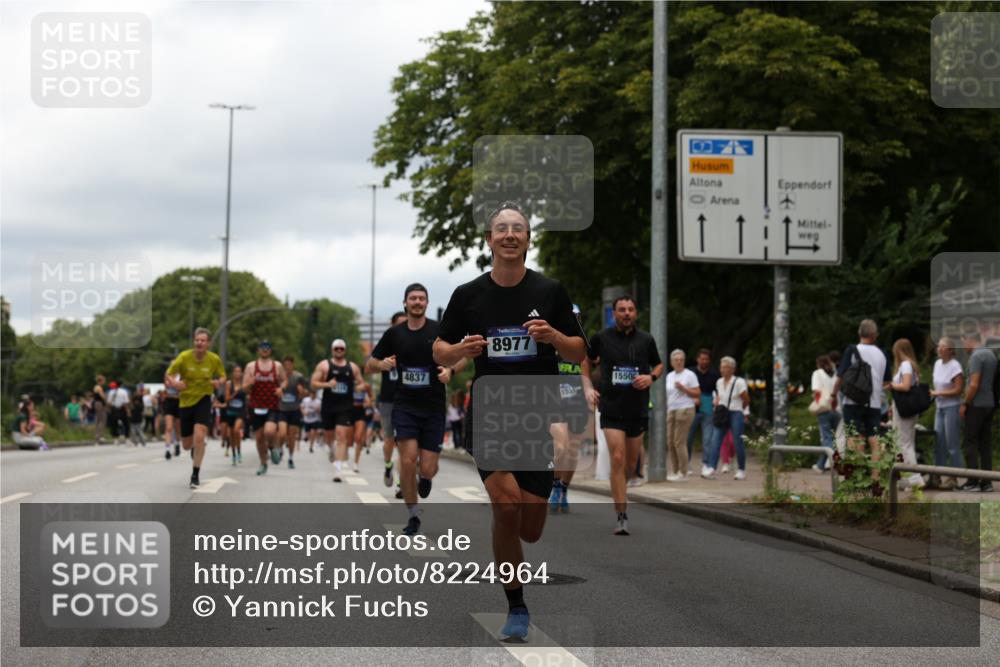29.06.2025 - hella hamburg halbmarathon Yannick Fuchs http://msf.ph/oto/8224964 29.06.2025 10:46:29 20KM 1098, 1657, 2444, 2814, 3258, 3715, 3952, 4121, 4557, 4558, 4837, 5032, 5093, 5116, 5378, 5399, 6164, 6561, 6562, 7130, 7178, 7312, 7475, 7896, 8139, 8172, 8316, 8720, 8977, 9093, 9145, 9876, 10811, 11459, 12135, 12519, 13211, 13301, 13327, 14198, 14286, 14300, 14791, 15001, 15144, 15275, 15427, 15446, 15506, 15690, 16320, 16357, 17130, 17198, 17773, 18801 meine-sportfotos.de