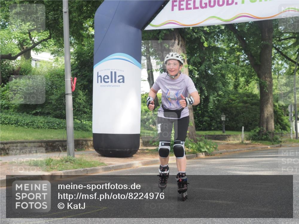 29.06.2025 - hella hamburg halbmarathon KatJ http://msf.ph/oto/8224976 29.06.2025 09:39:01 Zwischen KM18-KM19  meine-sportfotos.de