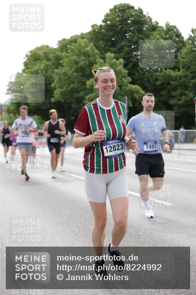 29.06.2025 - hella hamburg halbmarathon Jannik Wohlers http://msf.ph/oto/8224992 29.06.2025 10:27:35 Lombardsbrücke 1148, 5177, 5847, 6632, 7497, 8215, 9567, 11692, 11739, 12780, 12823, 12842, 13568, 13678, 13860, 14155, 15607, 15608, 16569, 16804 meine-sportfotos.de