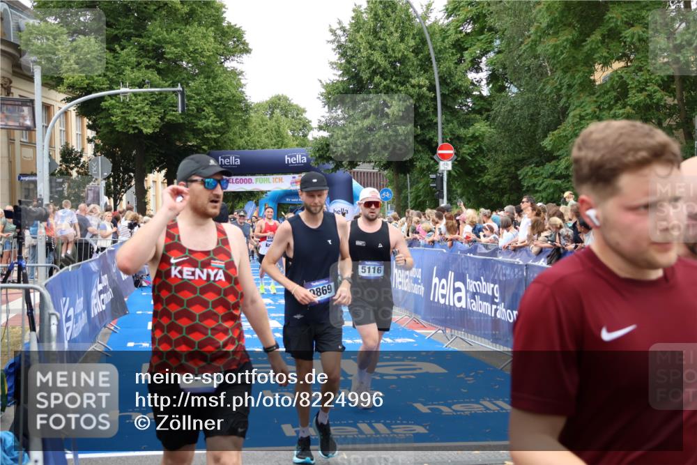 29.06.2025 - hella hamburg halbmarathon Zöllner http://msf.ph/oto/8224996 29.06.2025 10:52:49 Ziel 2287, 2910, 3999, 5077, 5116, 5169, 5194, 8172, 9065, 9163, 9869, 11217, 12482, 14198, 14286, 14805, 16467, 17198, 18331, 19244 meine-sportfotos.de