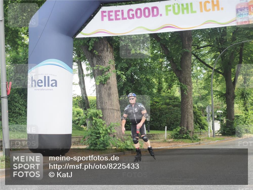 29.06.2025 - hella hamburg halbmarathon KatJ http://msf.ph/oto/8225433 29.06.2025 09:39:42 Zwischen KM18-KM19  meine-sportfotos.de