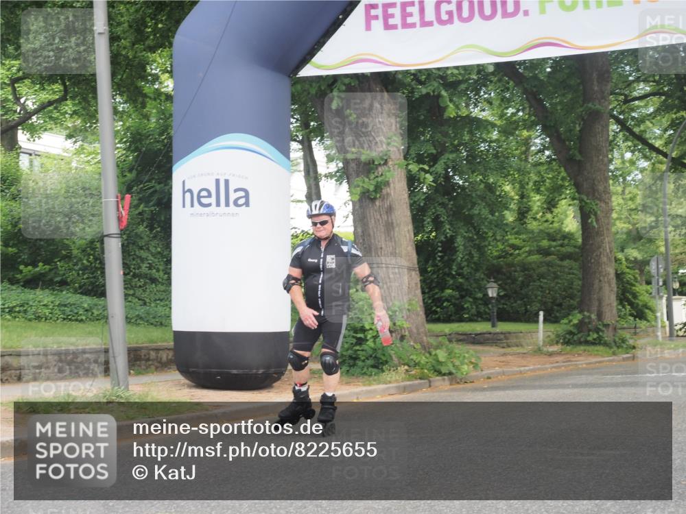 29.06.2025 - hella hamburg halbmarathon KatJ http://msf.ph/oto/8225655 29.06.2025 09:39:43 Zwischen KM18-KM19  meine-sportfotos.de