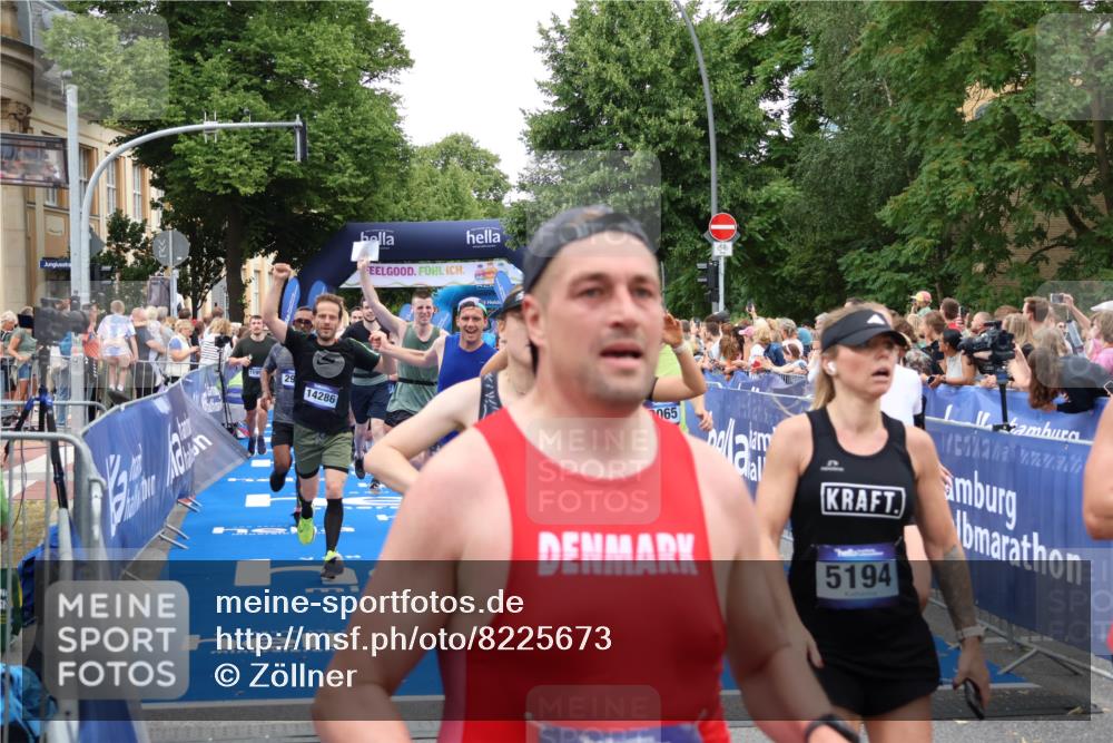 29.06.2025 - hella hamburg halbmarathon Zöllner http://msf.ph/oto/8225673 29.06.2025 10:52:55 Ziel 1257, 1258, 1657, 2099, 2444, 2814, 2910, 4557, 4558, 4770, 5077, 5169, 8139, 8172, 8720, 8955, 9065, 9163, 10724, 10811, 11217, 11992, 14198, 14286, 17198 meine-sportfotos.de