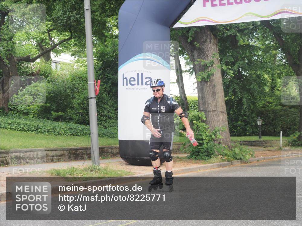 29.06.2025 - hella hamburg halbmarathon KatJ http://msf.ph/oto/8225771 29.06.2025 09:39:43 Zwischen KM18-KM19  meine-sportfotos.de
