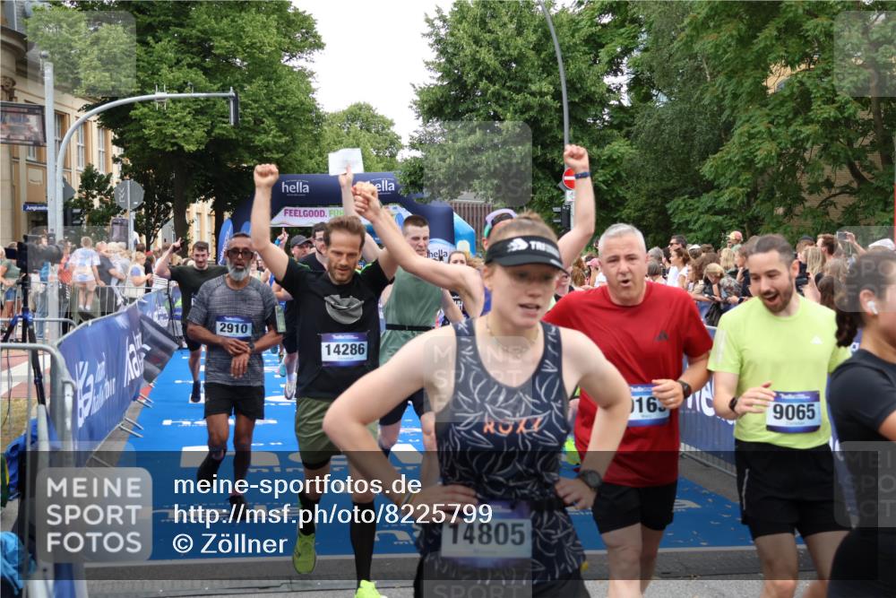 29.06.2025 - hella hamburg halbmarathon Zöllner http://msf.ph/oto/8225799 29.06.2025 10:52:57 Ziel 1257, 1258, 1657, 2099, 2444, 2814, 2910, 4557, 4558, 4770, 5077, 5907, 8139, 8720, 8955, 10724, 10811, 11217, 11992, 14198, 14286, 15430, 18720 meine-sportfotos.de