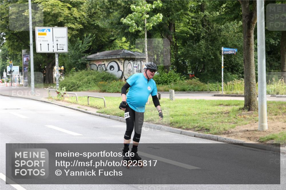 29.06.2025 - hella hamburg halbmarathon Yannick Fuchs http://msf.ph/oto/8225817 29.06.2025 09:25:26 20KM 29 meine-sportfotos.de
