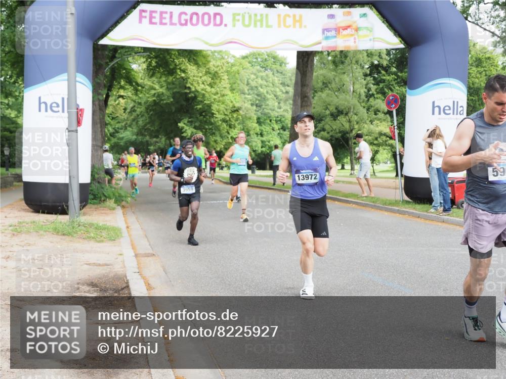 29.06.2025 - hella hamburg halbmarathon MichiJ http://msf.ph/oto/8225927 29.06.2025 10:25:27 Zwischen KM18-KM19 1385, 3959, 5315, 5961, 6915, 7152, 7154, 10852, 11833, 12051, 12168, 12916, 13972, 16158, 17217, 18357, 18824 meine-sportfotos.de